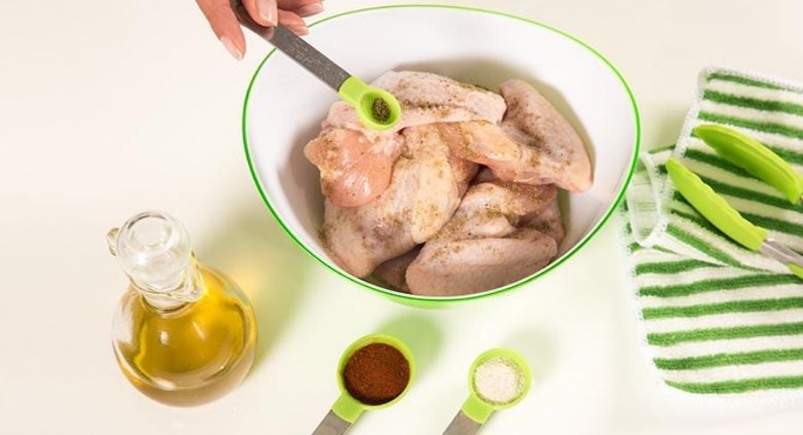 Paso a paso para preparar alitas de pollo caseras