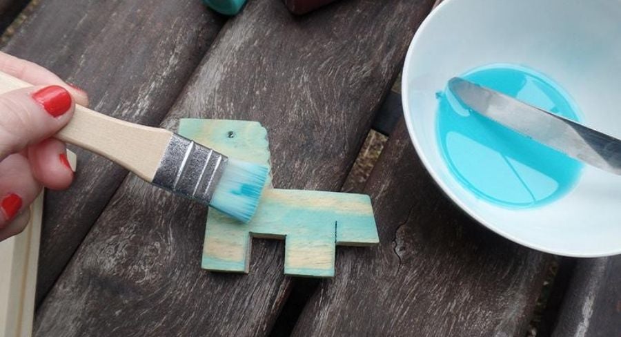 Paso a paso para pintar y restaurar un mueble de madera