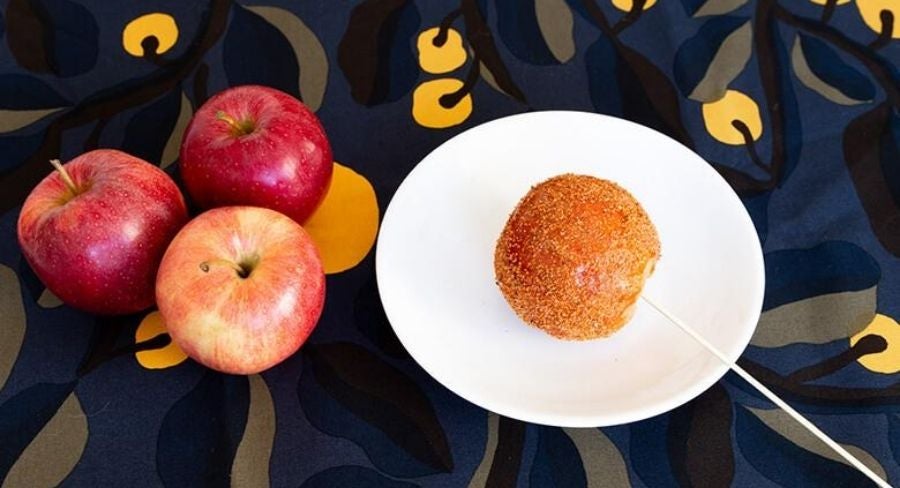 Receta fácil para preparar manzanas con chamoy
