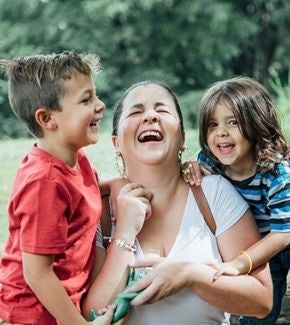 frases-amorosas-para-los-hijos-en-amor-y-amistad-thumbnail