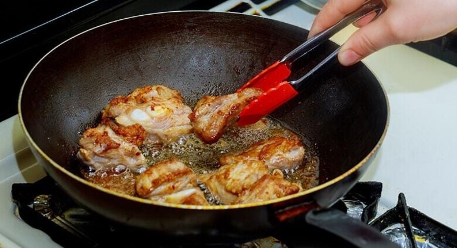 Métodos de coción de alimentos: fritar