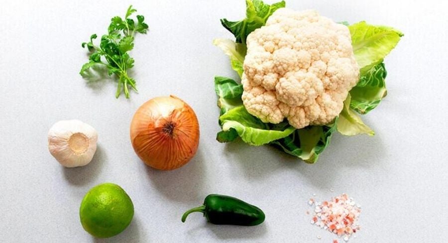 Ingredientes para preparar recetas de coliflor
