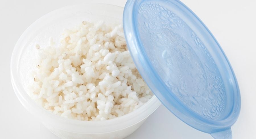 Restos de comida congelada